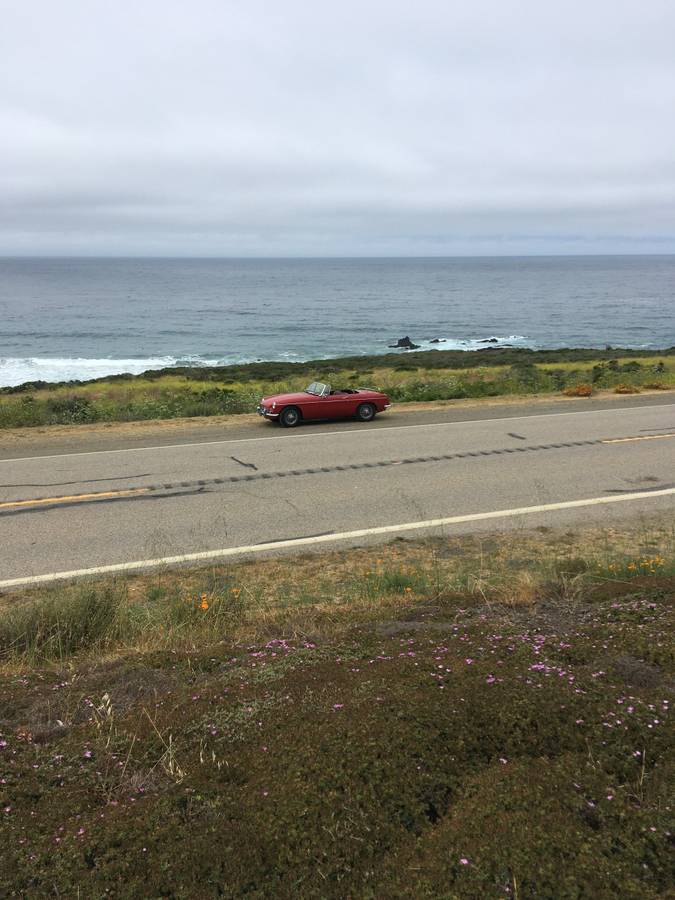 Mgb-roadster-1965-red-2
