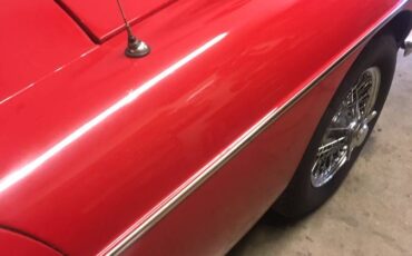 Mgb-roadster-1965-red-9