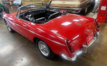 Mgb-roadster-1966-red-8