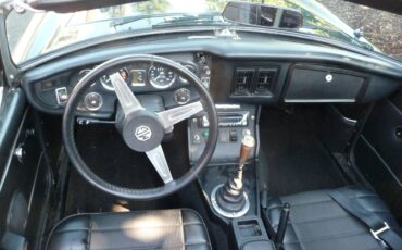 Mgb-roadster-1974-blue-4