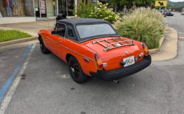 Mgb-roadster-1978-orange-7