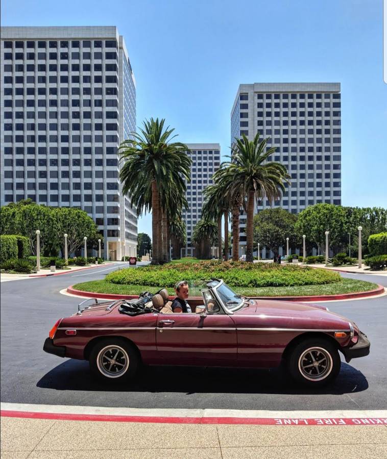 Mgb-roadster-1978-red
