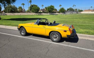 Mgb-roadster-1978-yellow