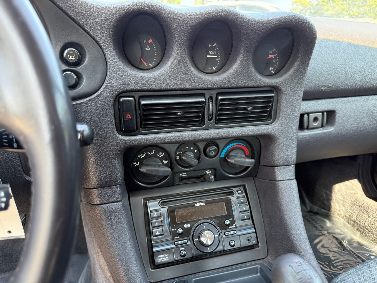Mitsubishi-3000GT-1994-Coupe-16
