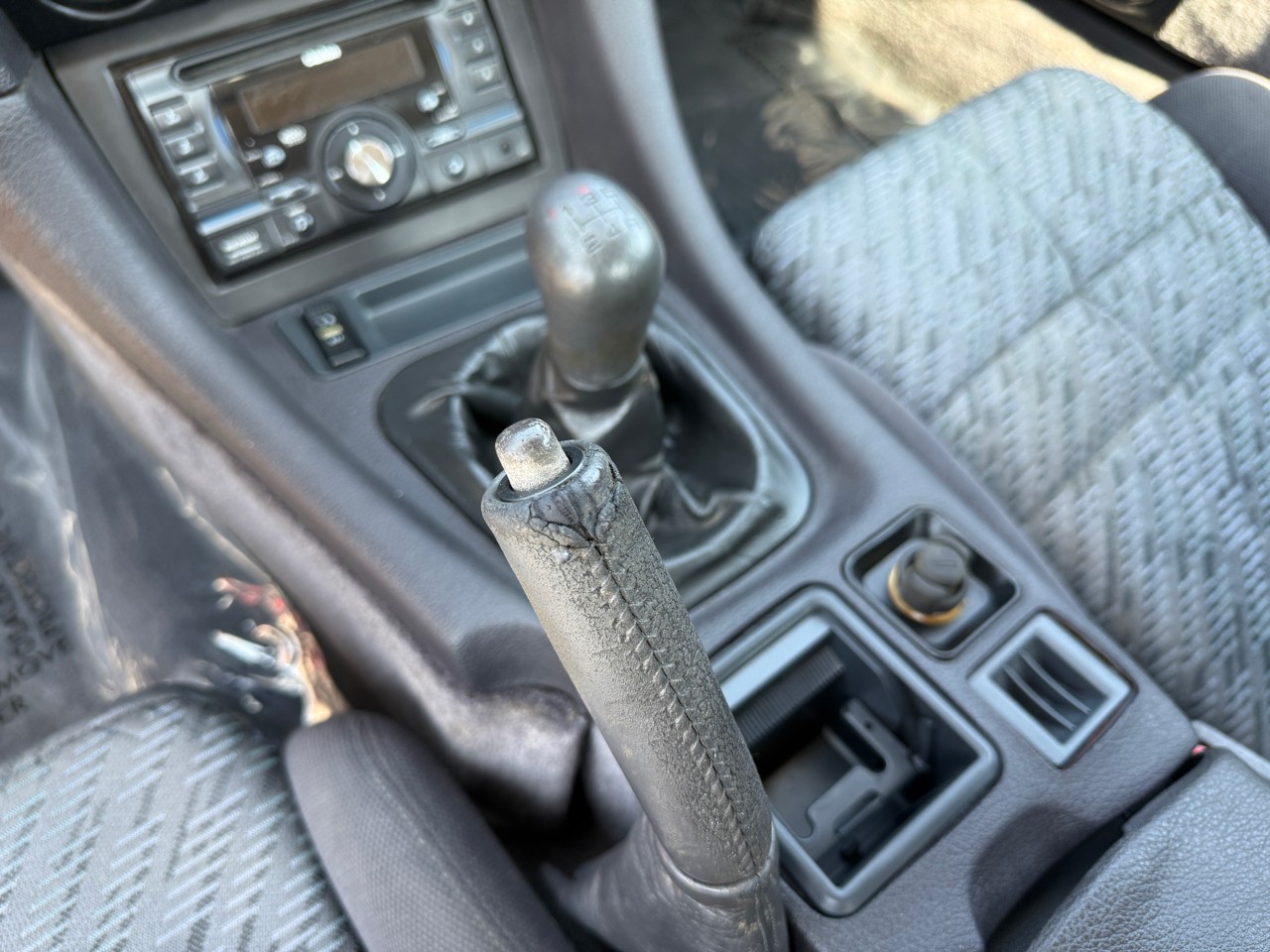 Mitsubishi-3000GT-1994-Coupe-17