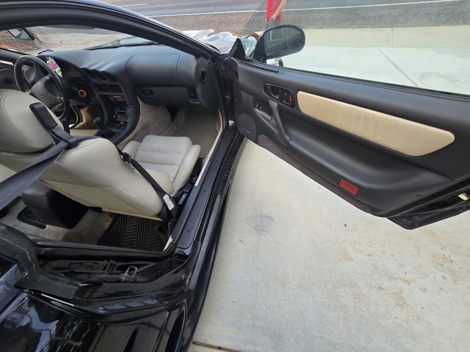 Mitsubishi-3000GT-1995-Convertible-2