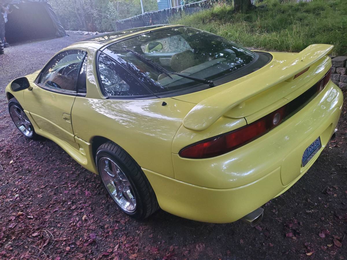 Mitsubishi-3000gt-vr4-1993-yellow-3
