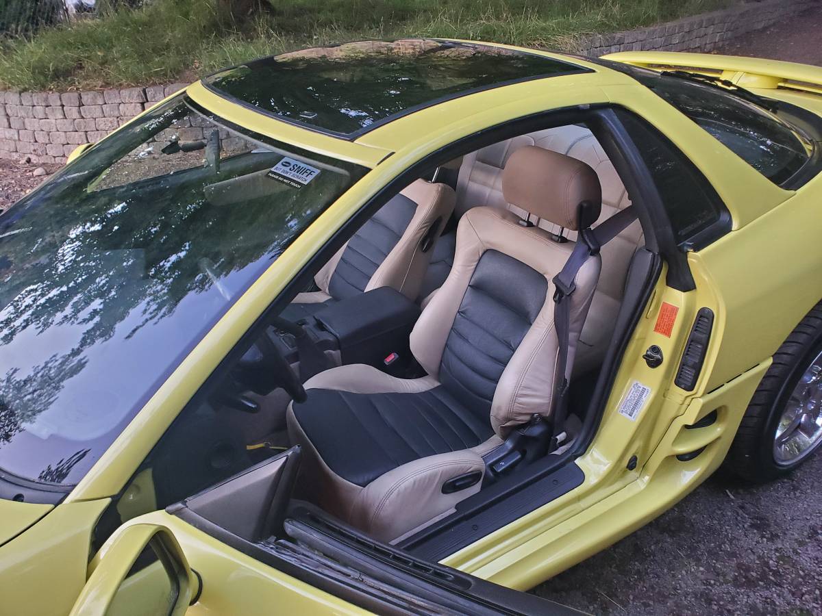 Mitsubishi-3000gt-vr4-1993-yellow-5