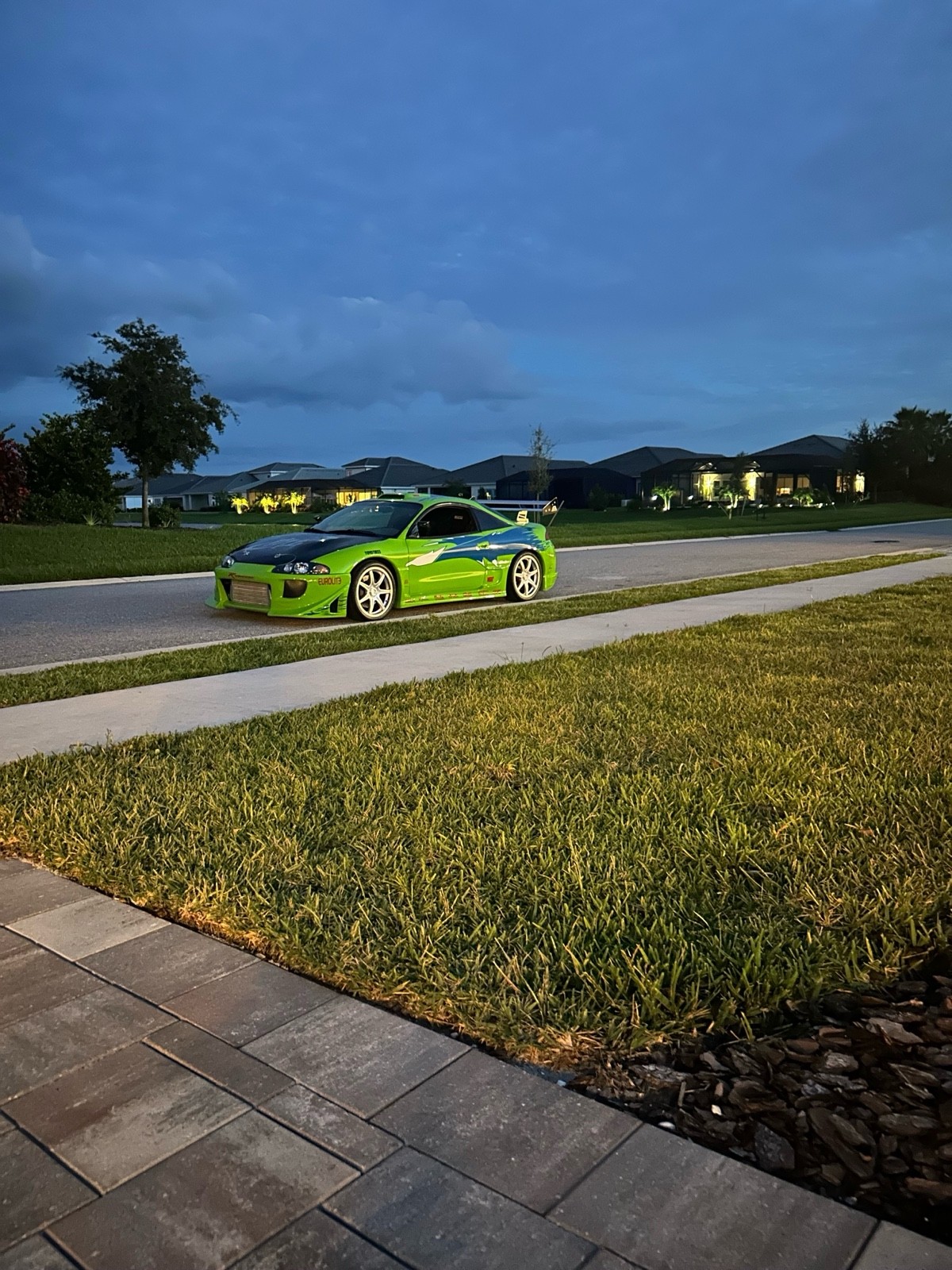 Mitsubishi-Eclipse-1996-1