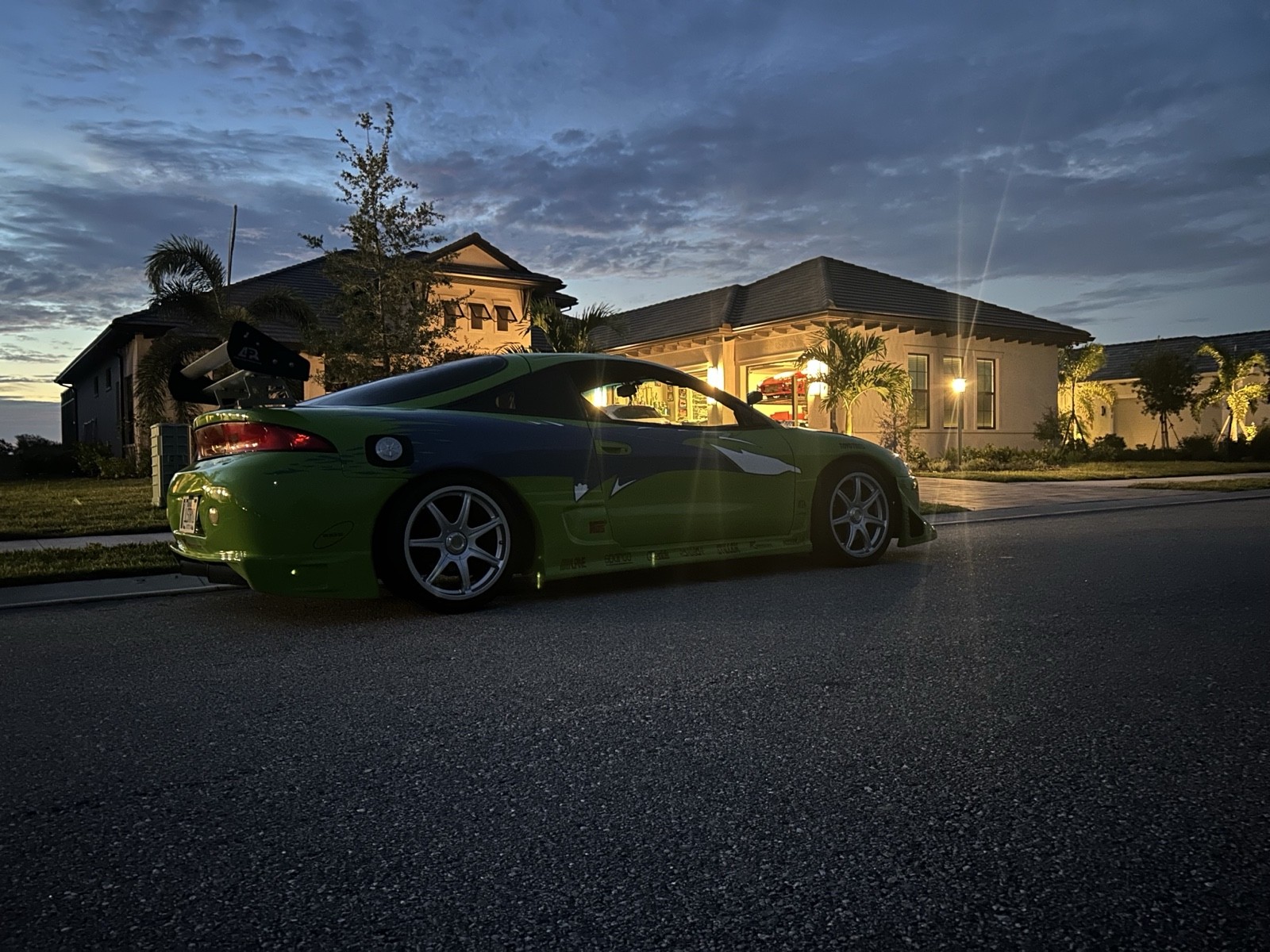 Mitsubishi-Eclipse-1996-2