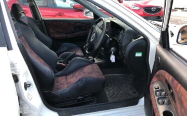 Mitsubishi-Lancer-1996-Sedan-7