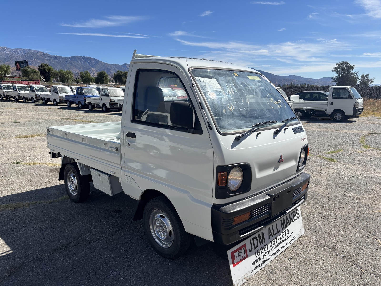 Mitsubishi-Minicab-1991-Truck