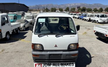 Mitsubishi-Minicab-1996-Truck-1
