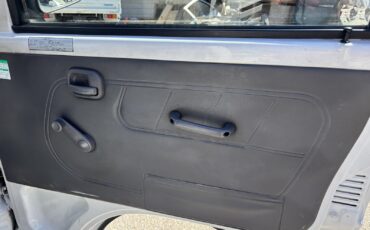 Mitsubishi-Minicab-1996-Truck-11