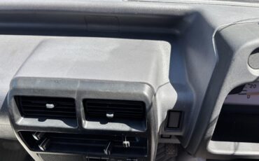 Mitsubishi-Minicab-1996-Truck-19