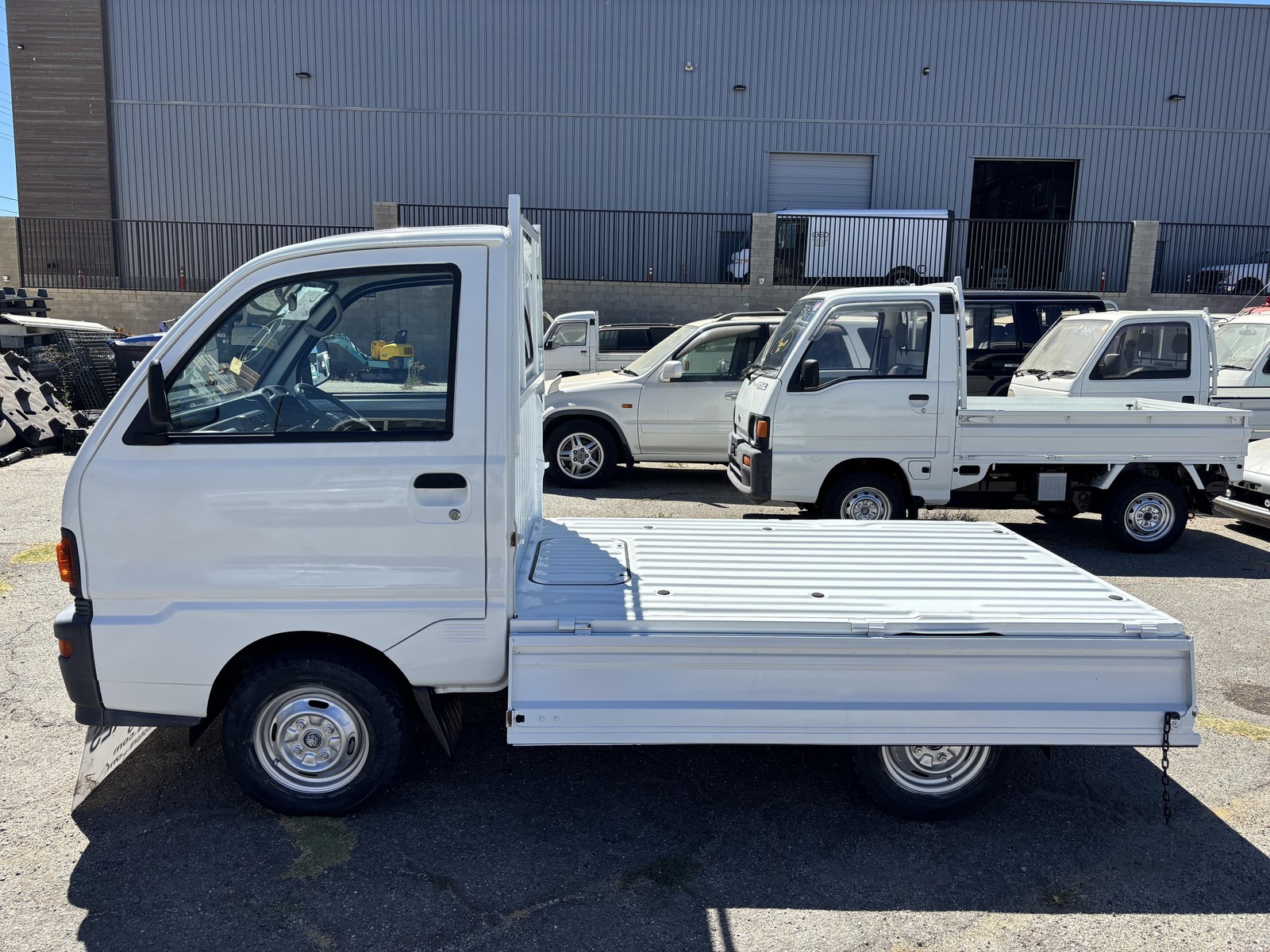 Mitsubishi-Minicab-1996-Truck-8