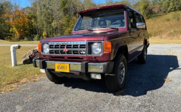 Mitsubishi-Montero-1991-SUV-1