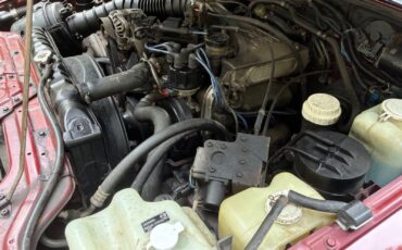 Mitsubishi-Montero-1991-SUV-13