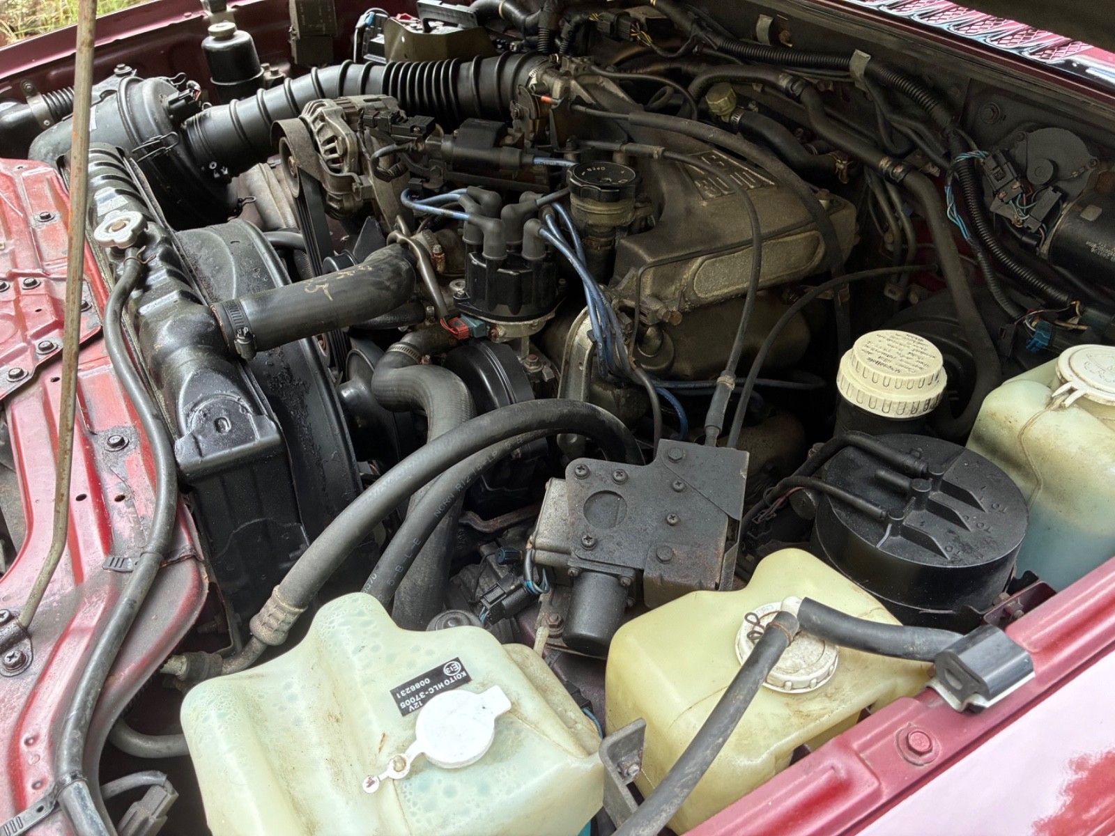 Mitsubishi-Montero-1991-SUV-13