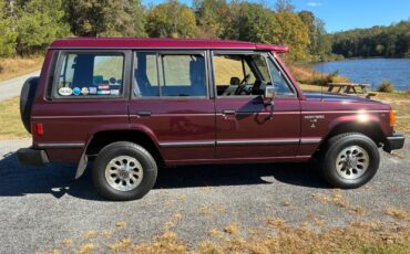 Mitsubishi-Montero-1991-SUV-3