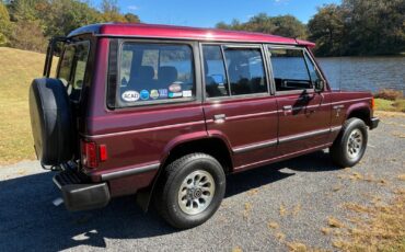 Mitsubishi-Montero-1991-SUV-4