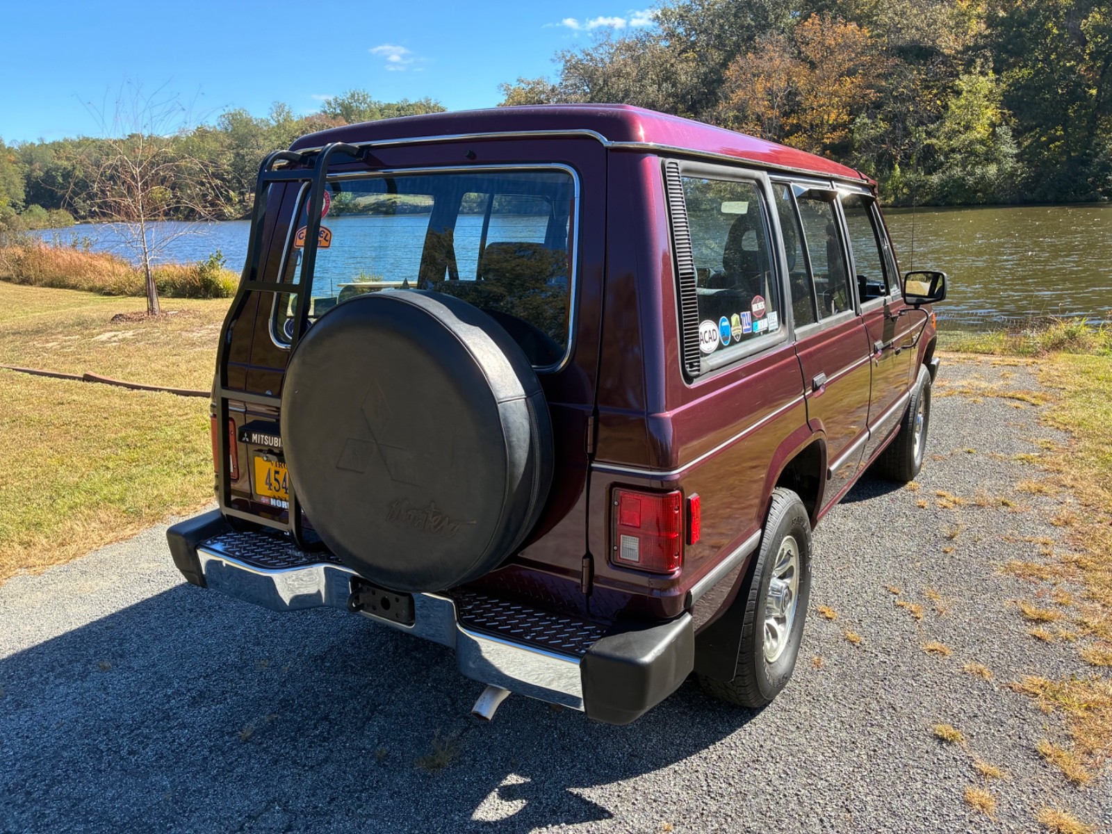 Mitsubishi-Montero-1991-SUV-5