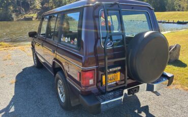 Mitsubishi-Montero-1991-SUV-6