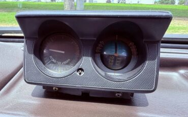 Mitsubishi-delica-1992-42