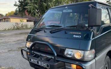 Mitsubishi-delica-diesel-1991-blue-7