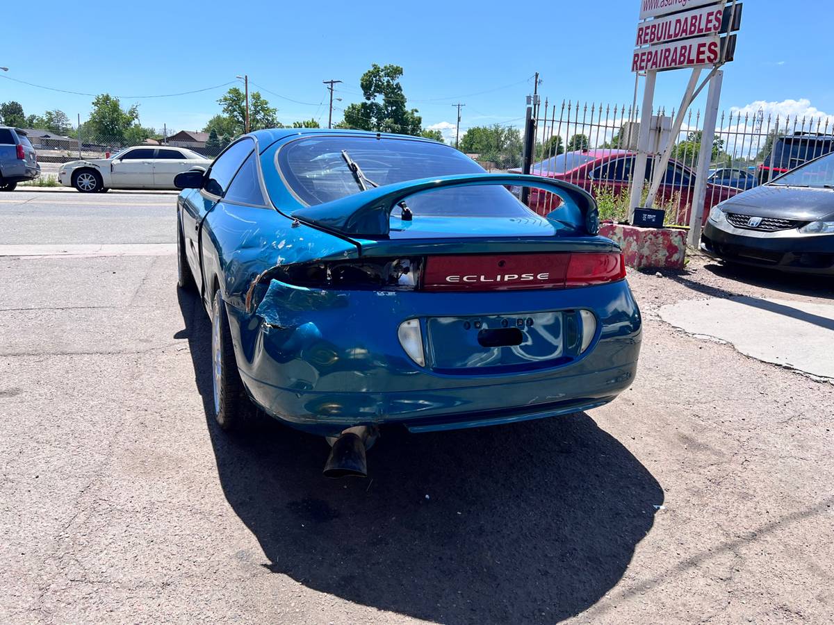 Mitsubishi-eclipse-1996-green-5