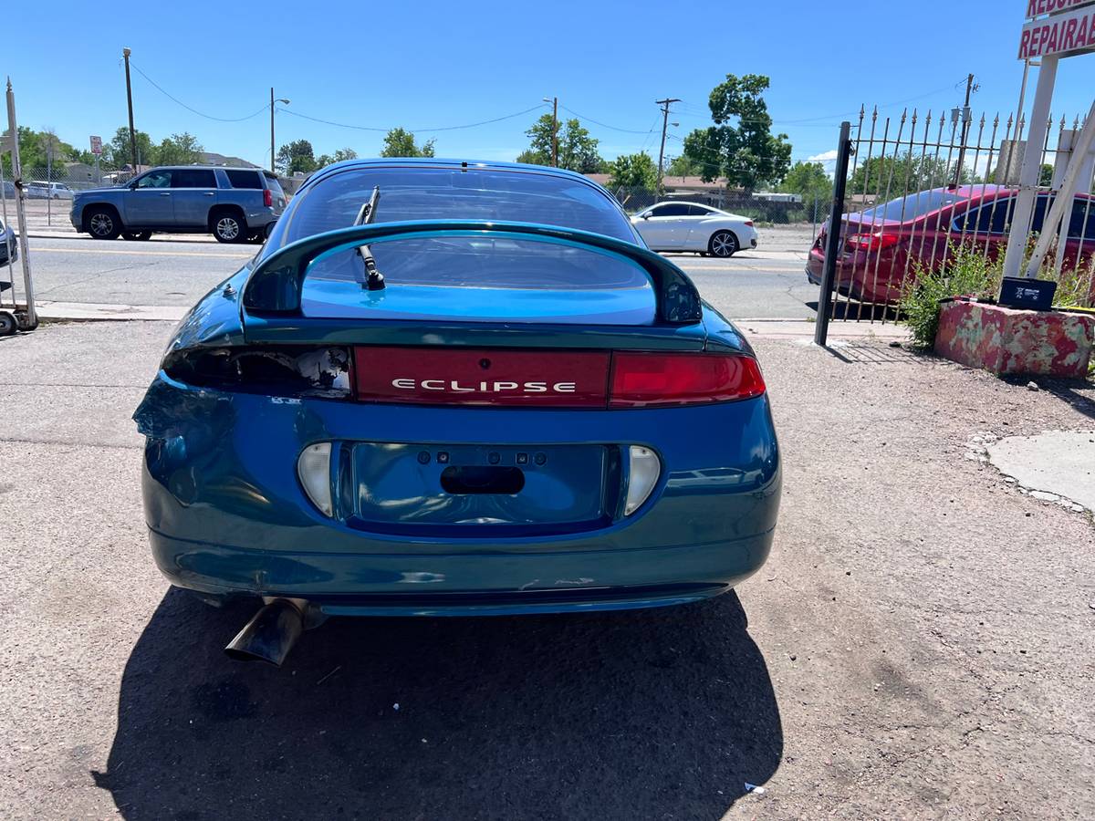 Mitsubishi-eclipse-1996-green-6