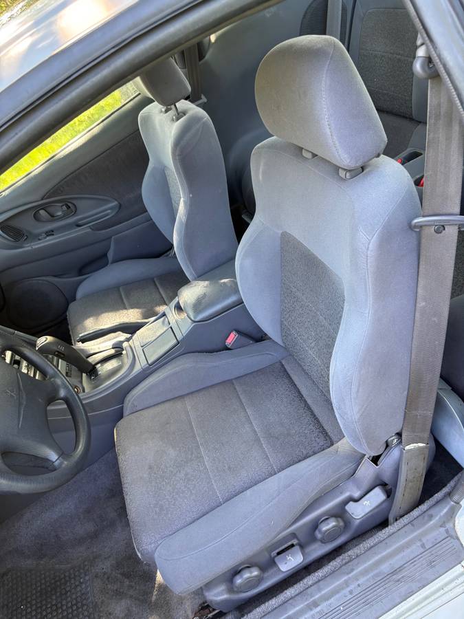 Mitsubishi-eclipse-gs-1996-20