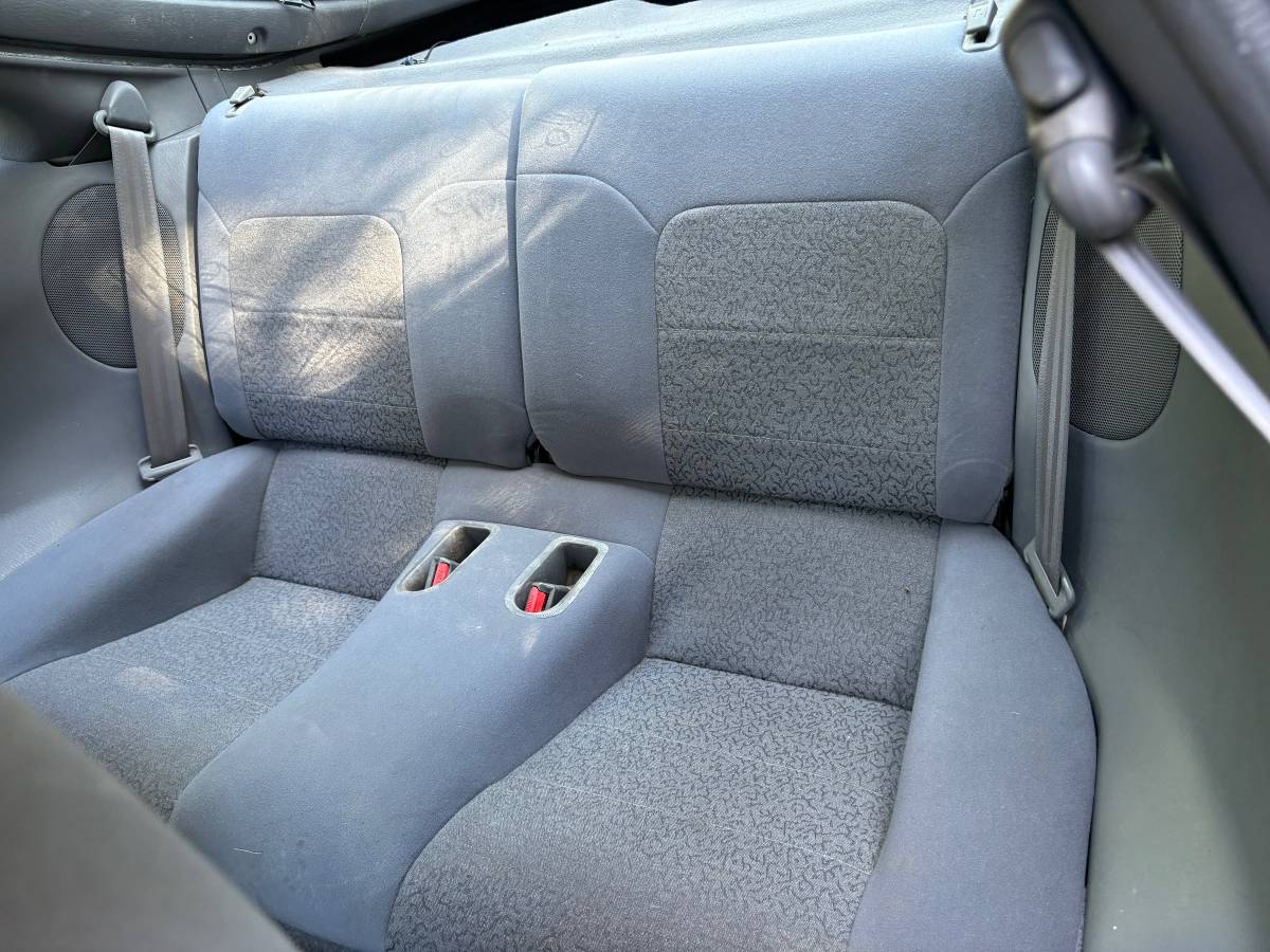 Mitsubishi-eclipse-gs-1996-9