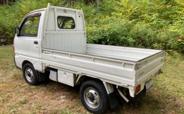 Mitsubishi-mini-cab-1994-white-3