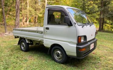 Mitsubishi-mini-cab-1994-white-7