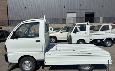 Mitsubishi-minicab-1991-white-29
