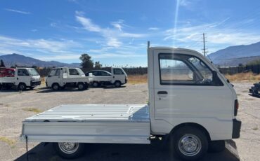 Mitsubishi-minicab-1991-white-31