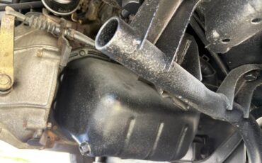 Mitsubishi-minicab-1993-white-41