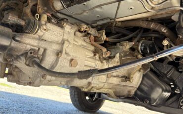 Mitsubishi-minicab-1993-white-42