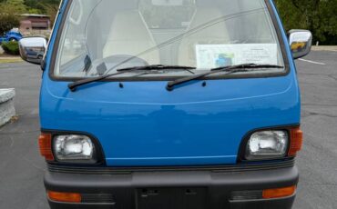 Mitsubishi-minicab-1994-blue-1