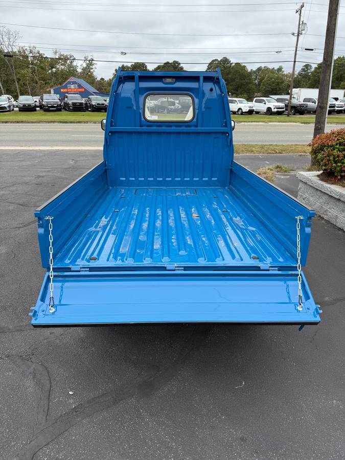 Mitsubishi-minicab-1994-blue-5