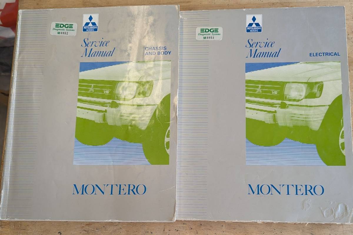 Mitsubishi-montero-1987-brown-14