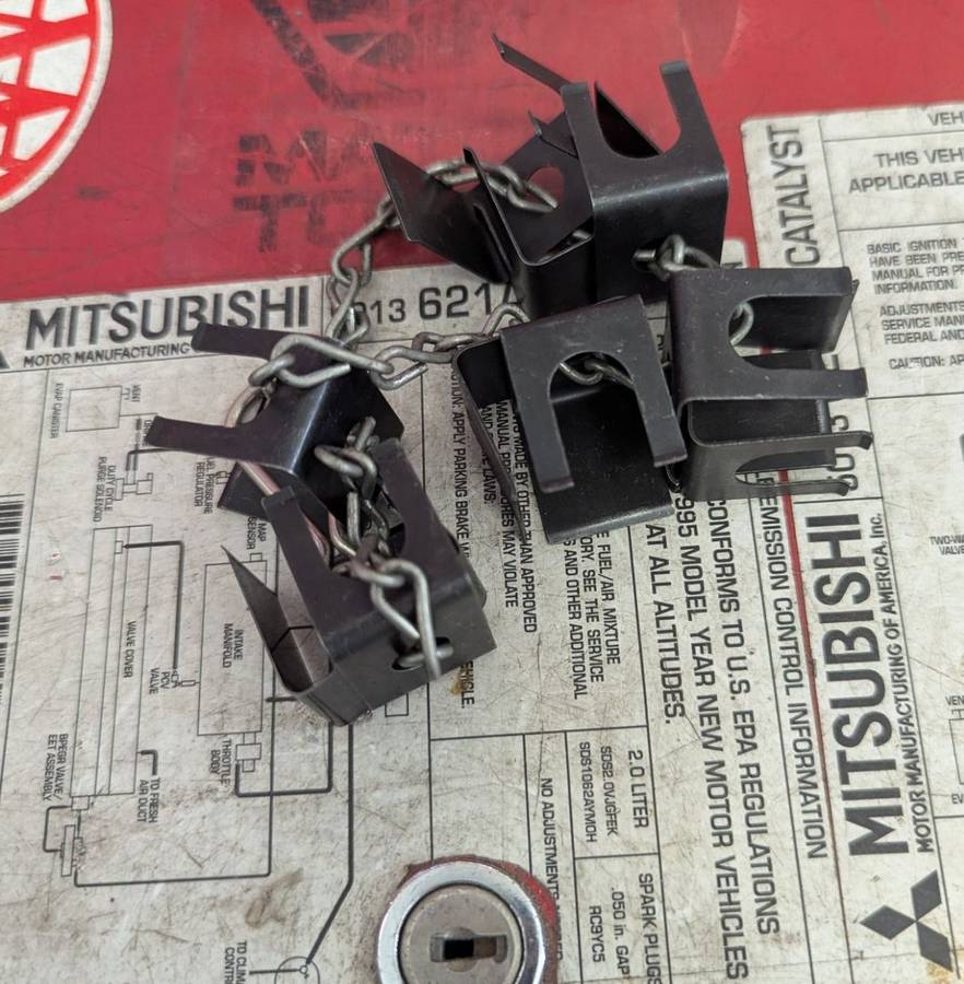 Mitsubishi-montero-1987-brown-16