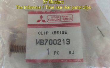 Mitsubishi-montero-1987-brown-3