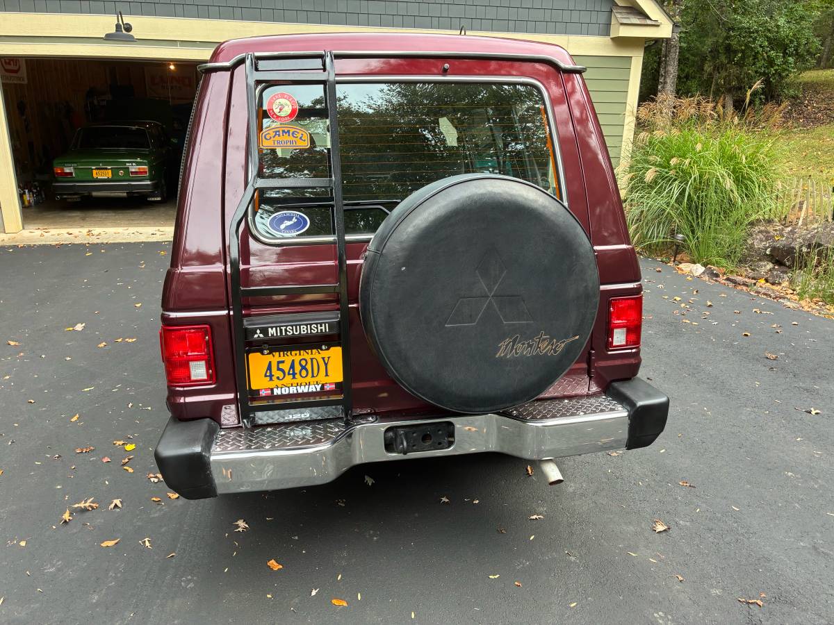 Mitsubishi-montero-ls-1991-red-4