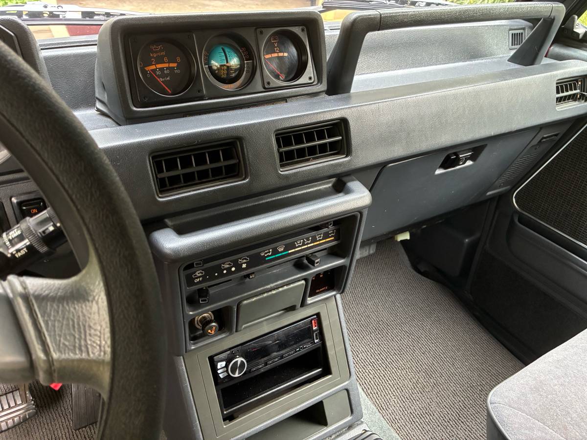 Mitsubishi-montero-ls-1991-red-6
