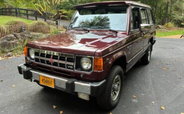 Mitsubishi-montero-ls-1991-red-8
