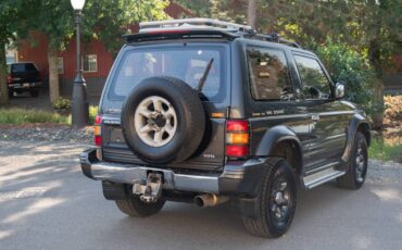 Mitsubishi-pajero-1994-1