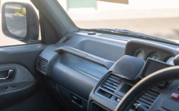 Mitsubishi-pajero-1994-20