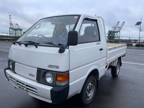 Mitsubishinissanisuzu-diesel-1996-white-5